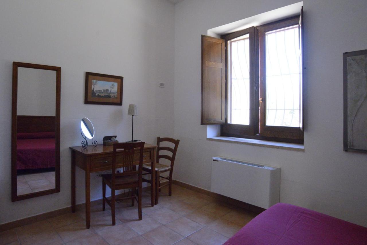Casa Del Geco Bed and Breakfast Paestum Eksteriør billede